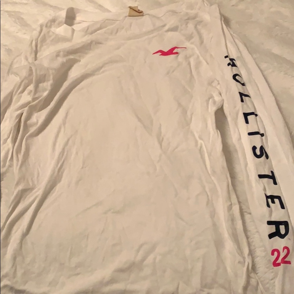 Long sleeve graphic shirt